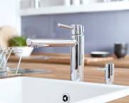 Kitchen faucets with drinking water tap