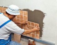 Laying tiles in the bathroom