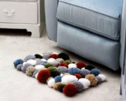 DIY pom-pom rug