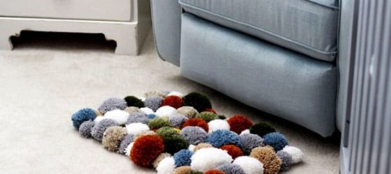 DIY pom-pom rug